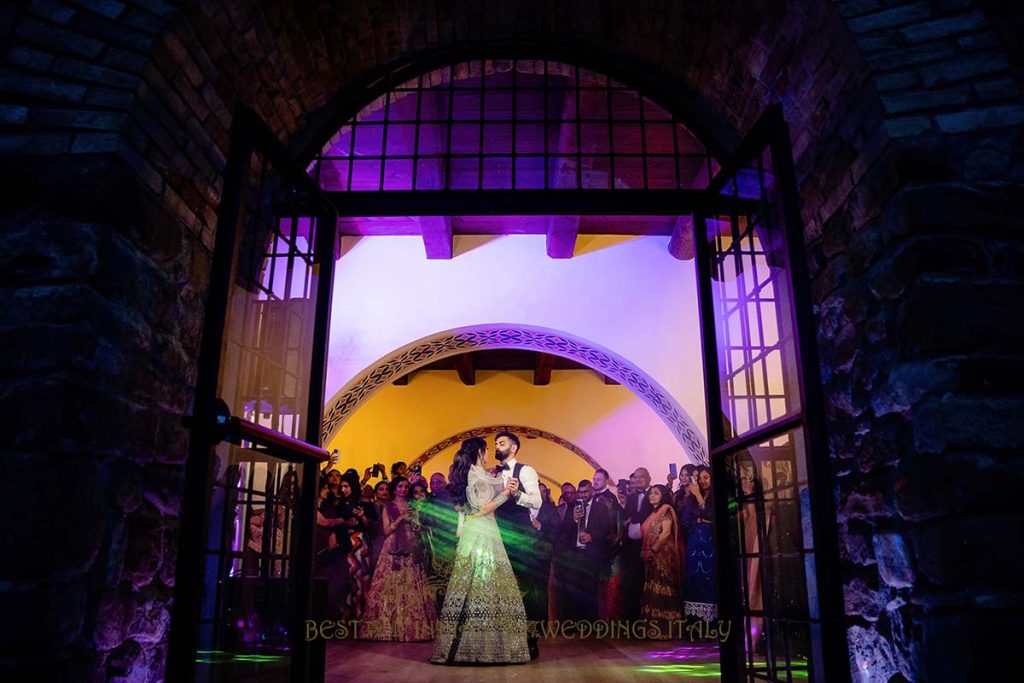 indian wedding castle italy 1024x683 - Beautyful Hindu wedding in Italy despite the bad weather