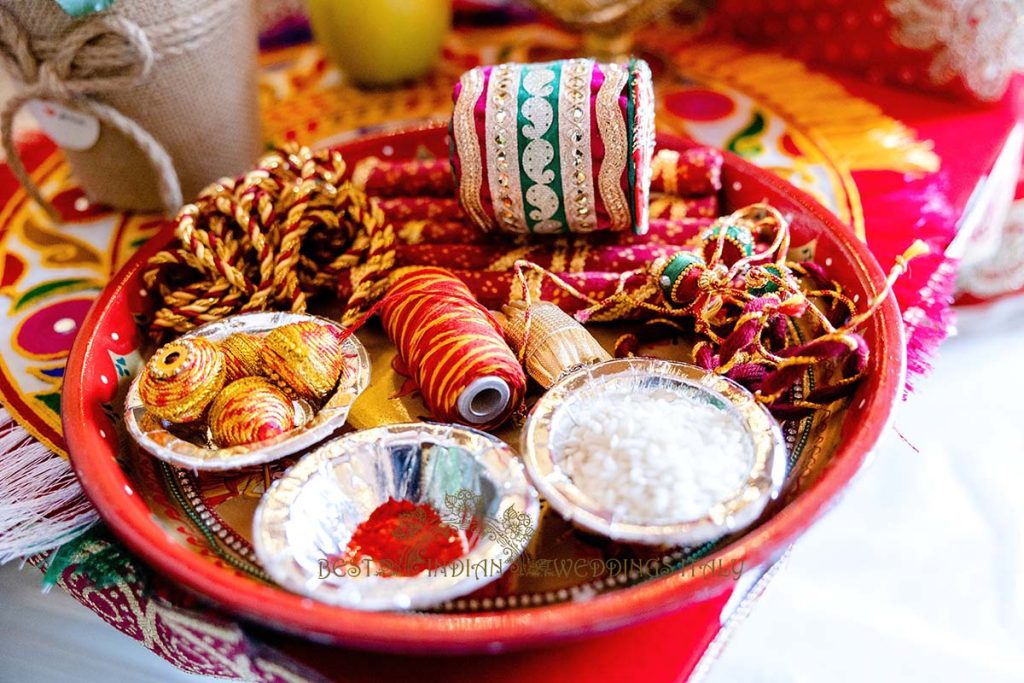 religious hindu wedding items 1024x683 - Beautyful Hindu wedding in Italy despite the bad weather