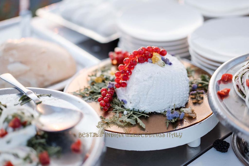 cheese station wedding reception italy 1024x683 - Traditional Sikh wedding in a breathtaking seaview Villa in Italy