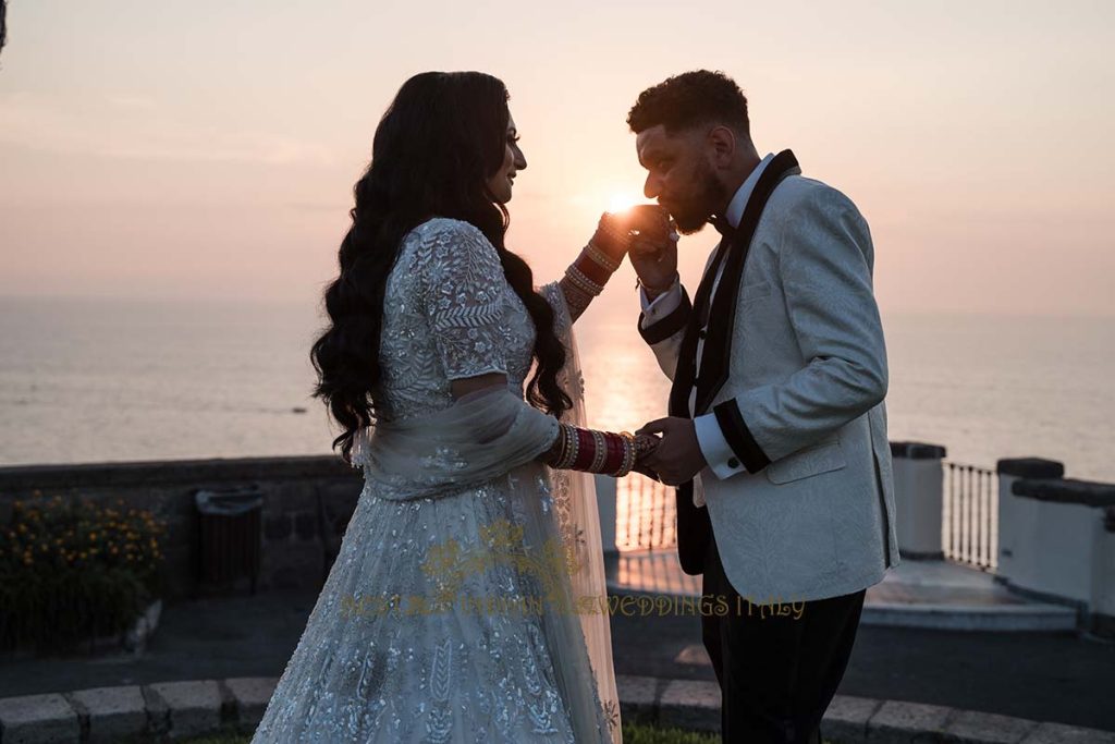 sunset wedding photo sorrento 1024x683 - Traditional Sikh wedding in a breathtaking seaview Villa in Italy