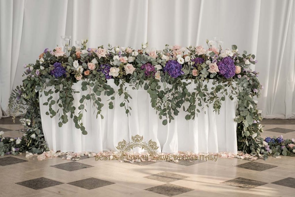 top table floral decor italy 1024x683 - Traditional Sikh wedding in a breathtaking seaview Villa in Italy