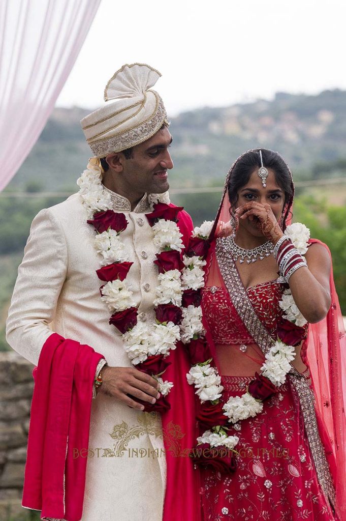 hindu indian couple wedding italy 681x1024 - Romantic Hindu Wedding in an Italian Castle: A Serene Union in Umbria