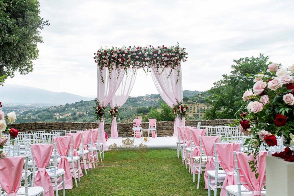 white pink indian wedding mandap italy 1024x684 - Romantic Hindu Wedding in an Italian Castle: A Serene Union in Umbria